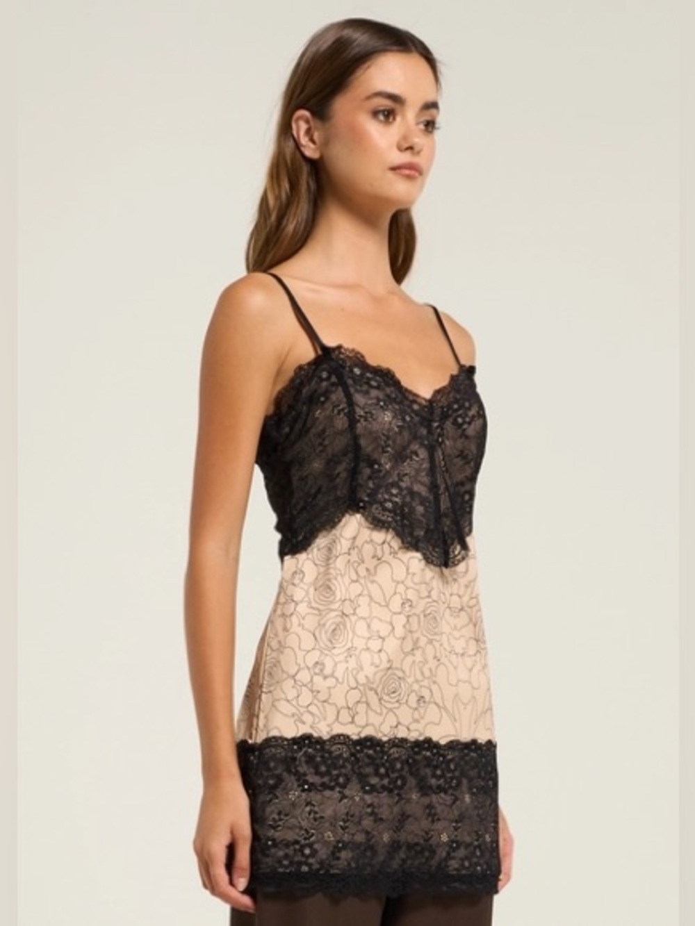 Opera Sport Emma Lace Top Beige Black Small